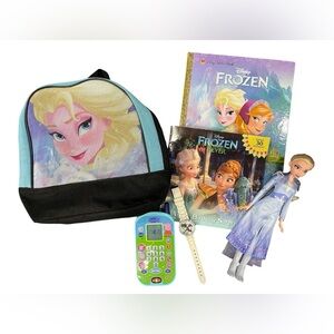 Elsa Lot + Peppa Pig play cell phone